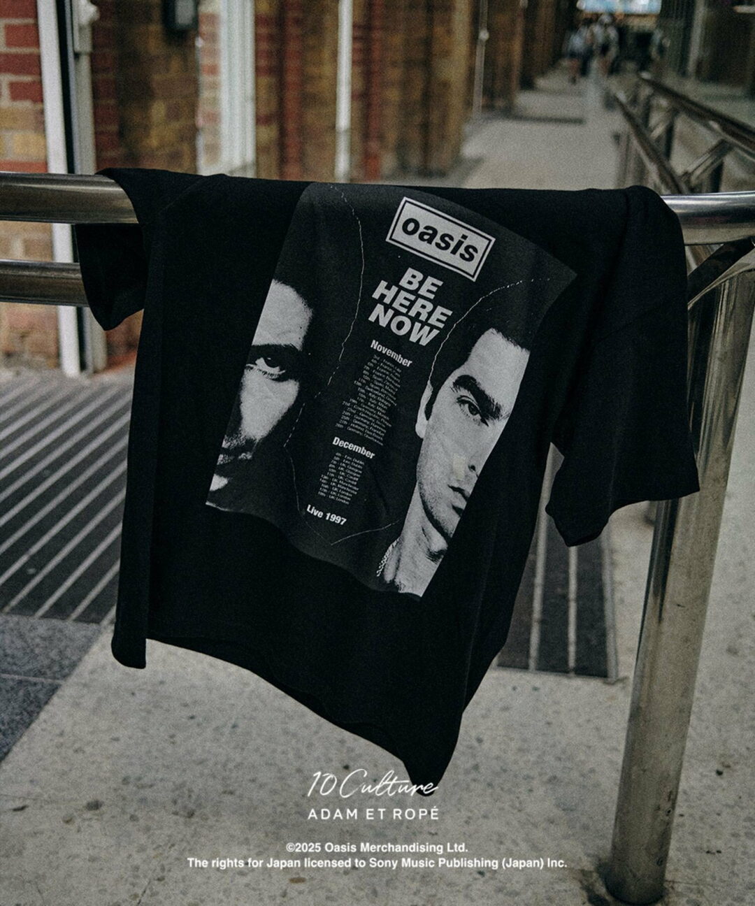oasis 10Culture / ADAM ET ROPE’ 2025 SS 新作「Tour Poster Design Tee」が 8/4 発売 (オアシス アダム エ ロペ)