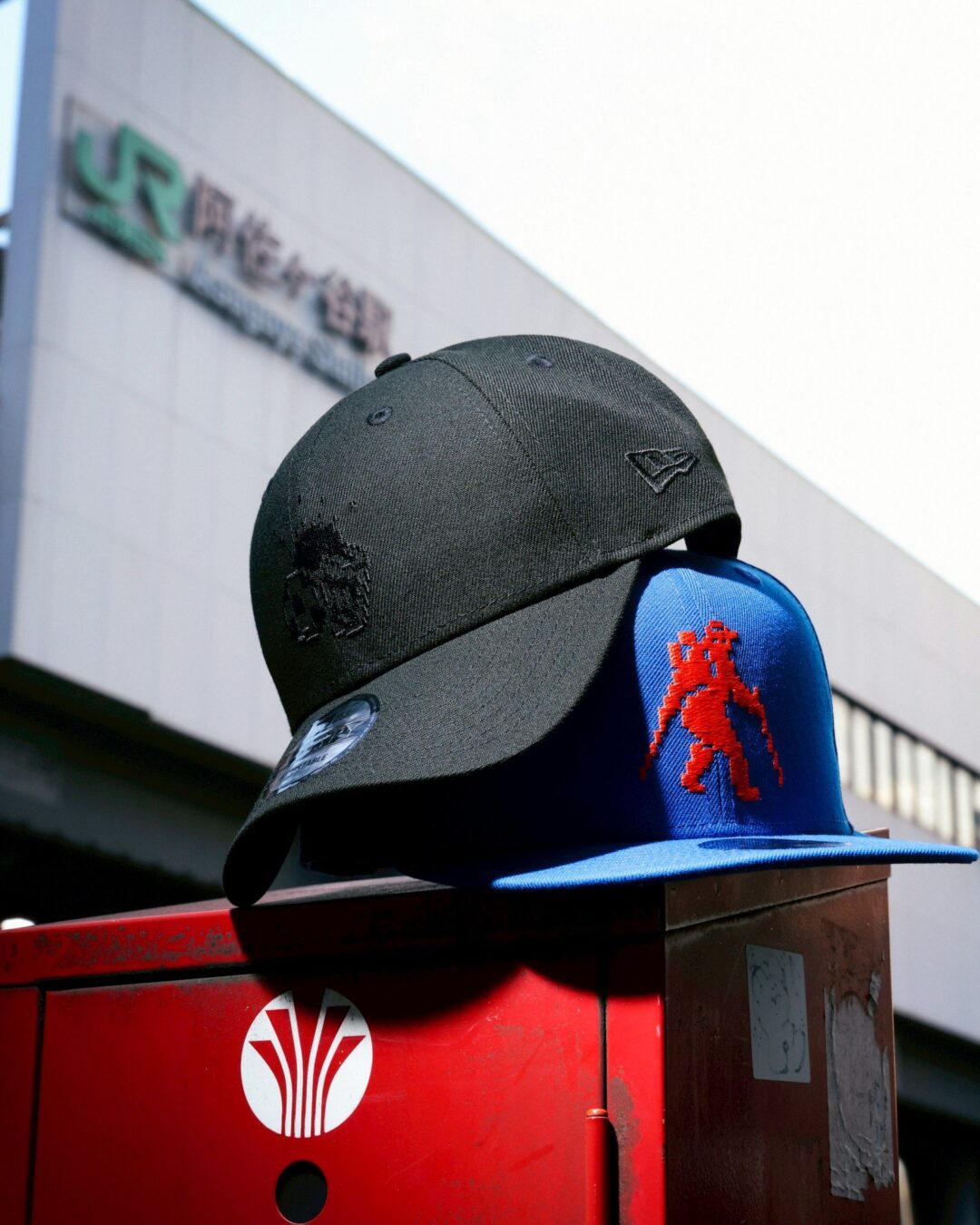 ニューエラ × ウエストランド「ぶちラジ」コラボレーションが2025年 10月 発売予定 (New Era Westland)