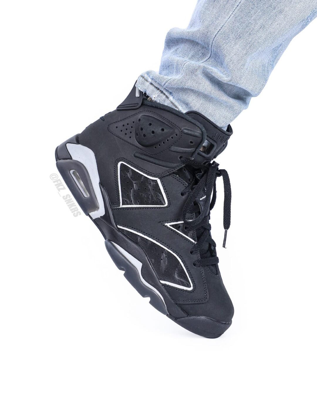 【2026年 4/30 発売予定】NIKE AIR JORDAN 6 RETRO “Cap and Gown” (ナイキ エア ジョーダン 6 レトロ “キャップ・アンド・ガウン”) [IR2266-010]