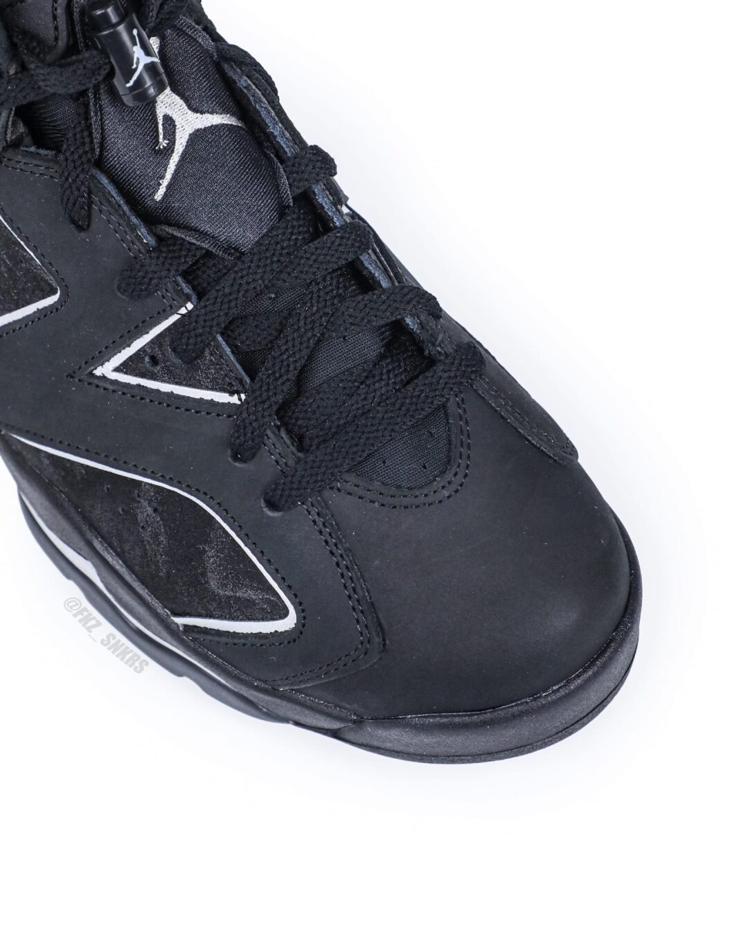 【2026年 4/30 発売予定】NIKE AIR JORDAN 6 RETRO “Cap and Gown” (ナイキ エア ジョーダン 6 レトロ “キャップ・アンド・ガウン”) [IR2266-010]