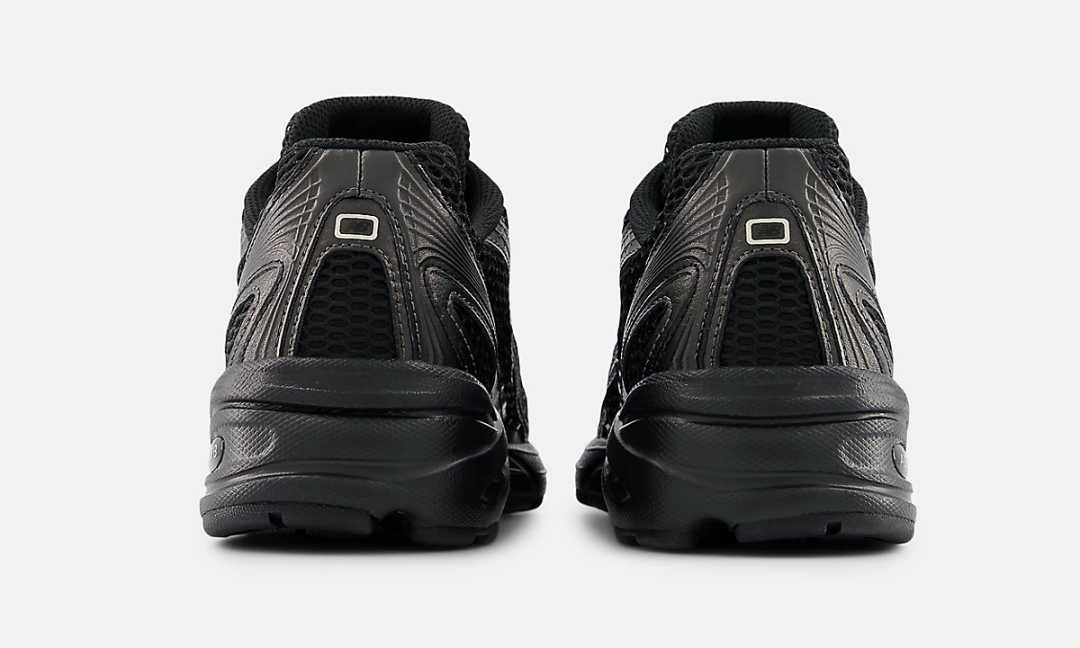 【2025年 8/14 & 8/21 発売】New Balance U740 BR2 “Black” (ニューバランス) [U740BR2]