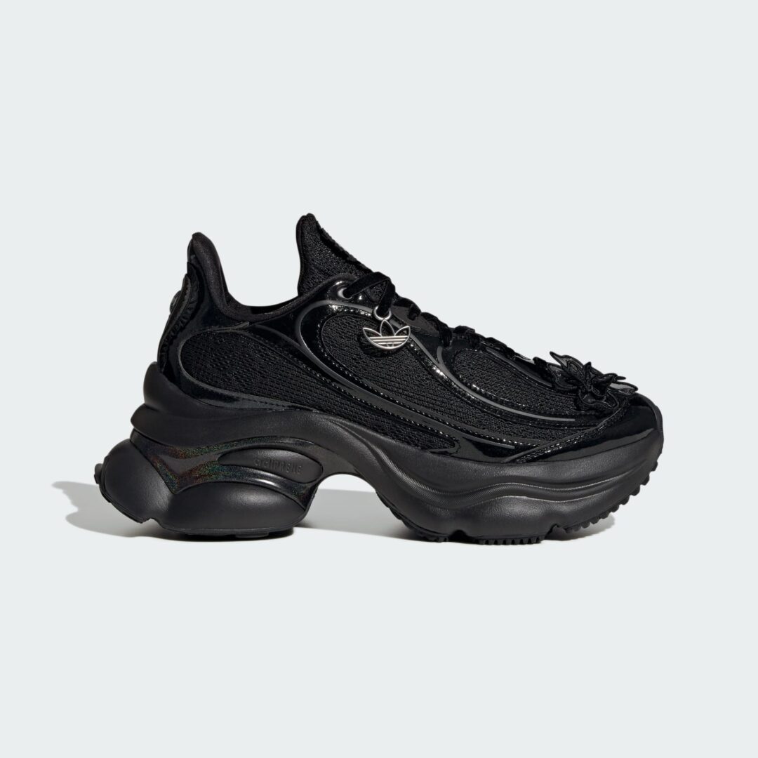【2025年 8/22 発売】adidas Originals OZVENUZ “Core Black/Silver Metallic” (アディダス オリジナルス オズヴェヌズ “ブラック/シルバー”) [JQ2116]