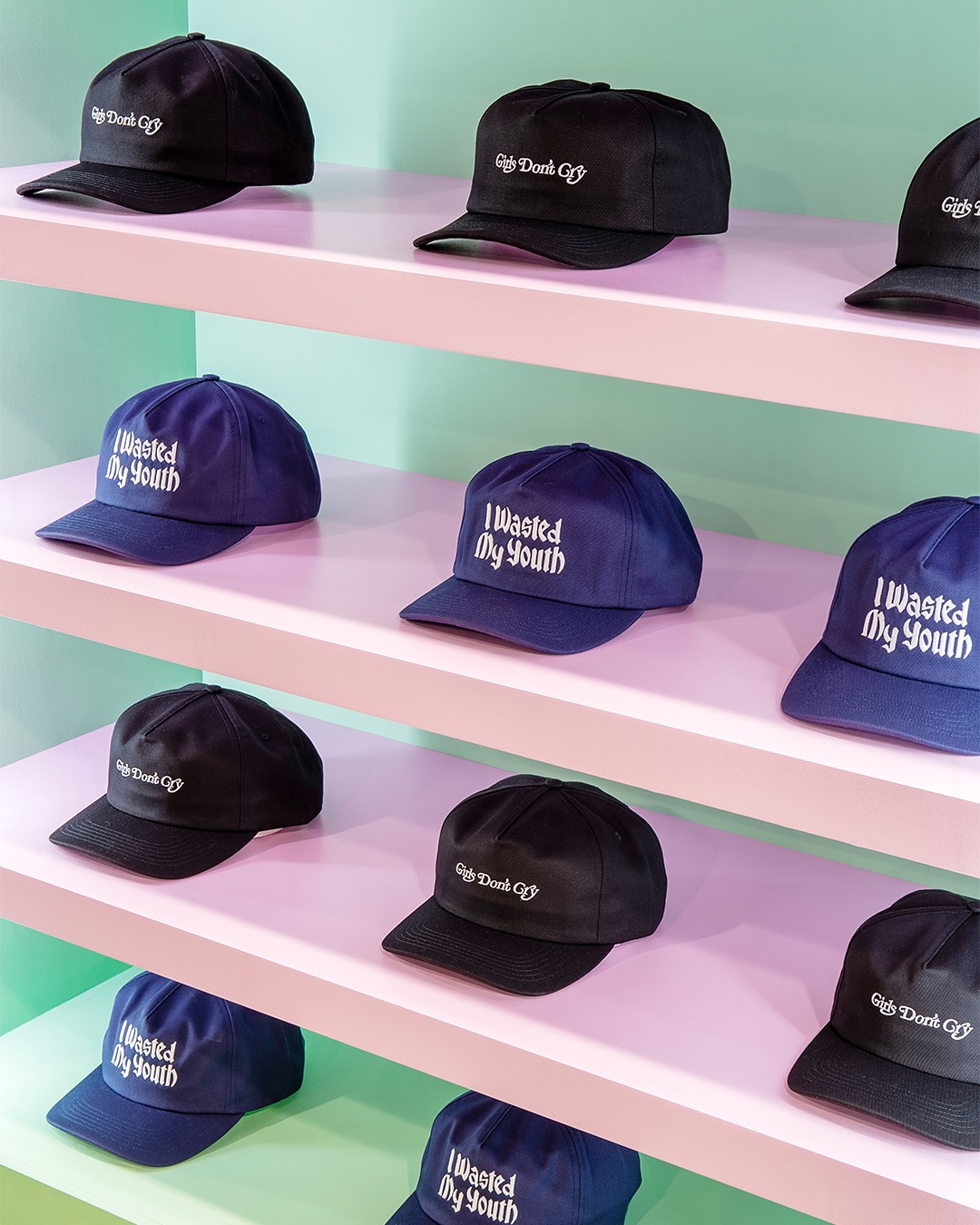 DOVER STREET MARKETにてVERDY’S GIFT SHOPが2025年 8/8 & 8/11 登場 (ドーバーストリートマーケット ヴェルディ ギフトショップ ガールズ ドント クライ ウェイステッド ユース)