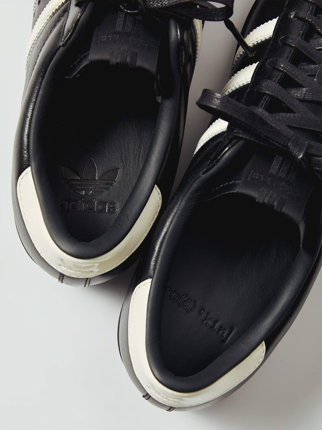 【2025年 8/25 & 8/31 発売予定】KITH × adidas Originals SUPERSTAR “Black Tie 2.0” (キス アディダス オリジナルス スーパースター “ブラックタイ”) [IH4565]