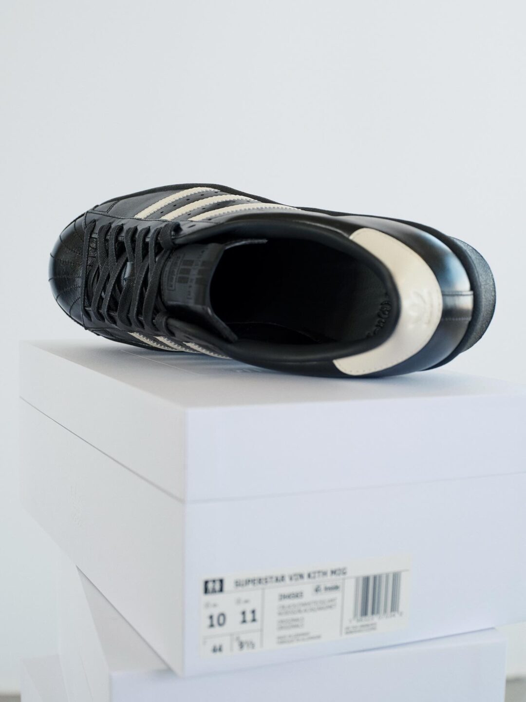【2025年 秋 発売予定】KITH × adidas Originals SUPERSTAR “Black Tie 2.0” (キス アディダス オリジナルス スーパースター “ブラックタイ”)