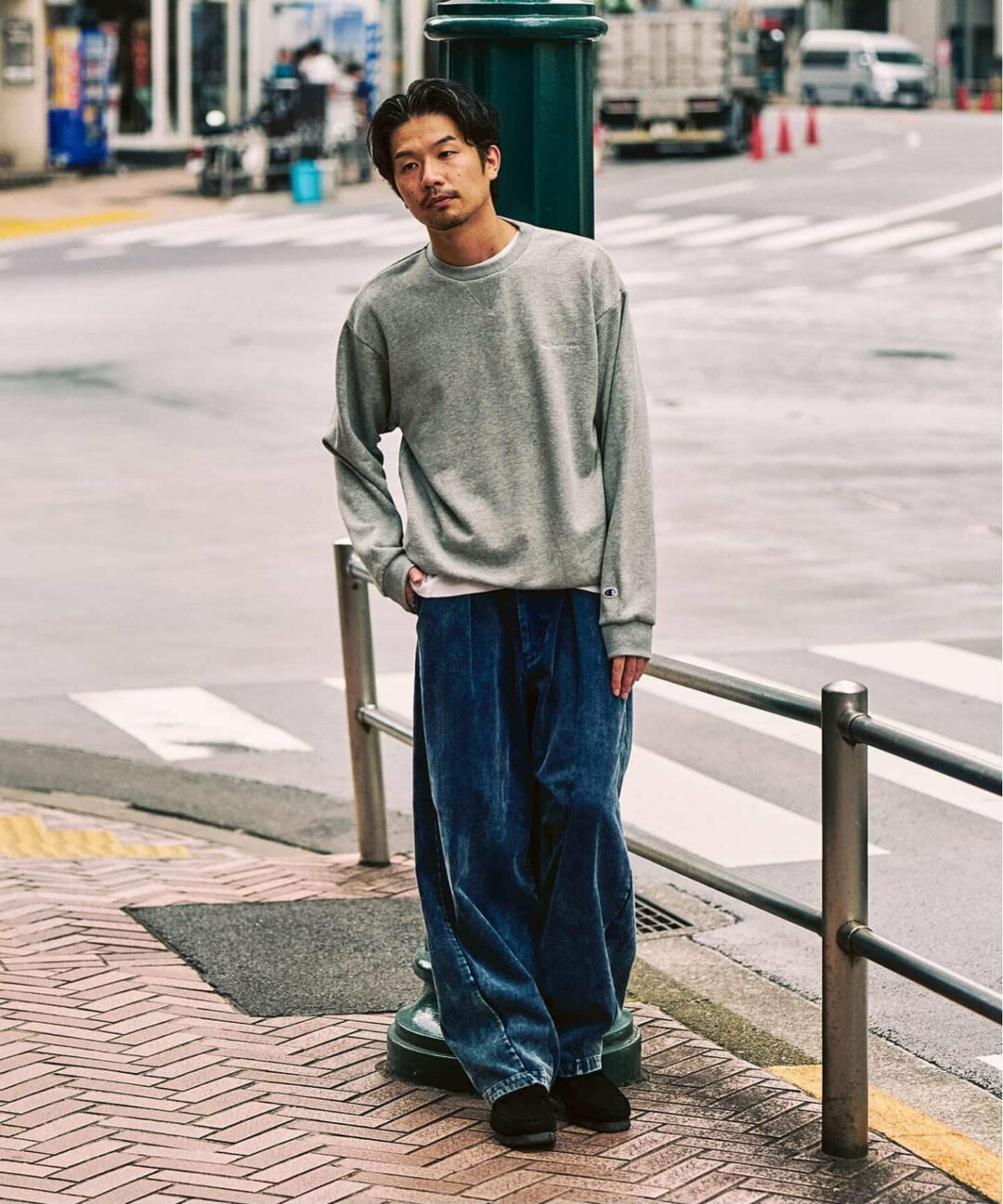 417 EDIFICE × Champion 2025 FW 別注 “CVC フレンチテリー クルーネック”が発売 (エディフィス チャンピオン)
