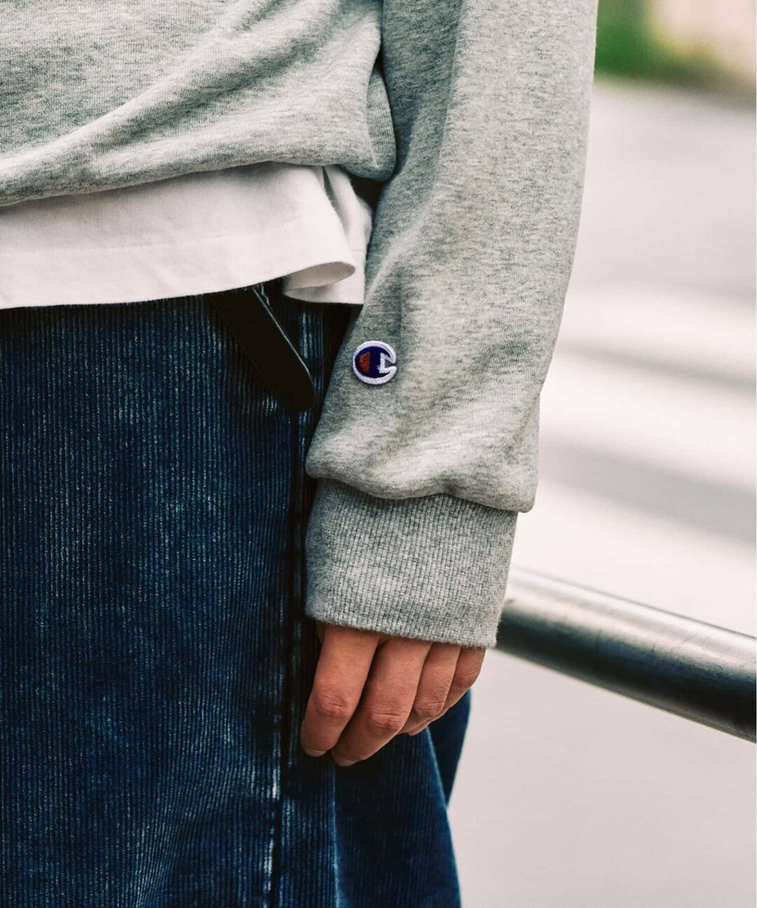 417 EDIFICE × Champion 2025 FW 別注 “CVC フレンチテリー クルーネック”が発売 (エディフィス チャンピオン)