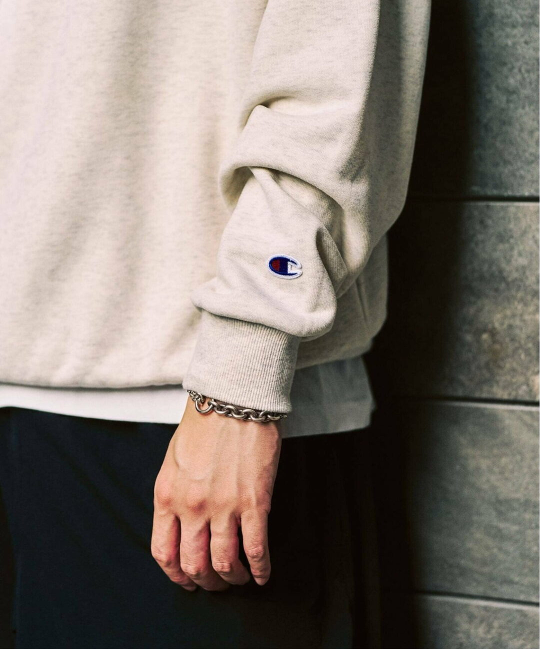 417 EDIFICE × Champion 2025 FW 別注 “CVC フレンチテリー クルーネック”が発売 (エディフィス チャンピオン)
