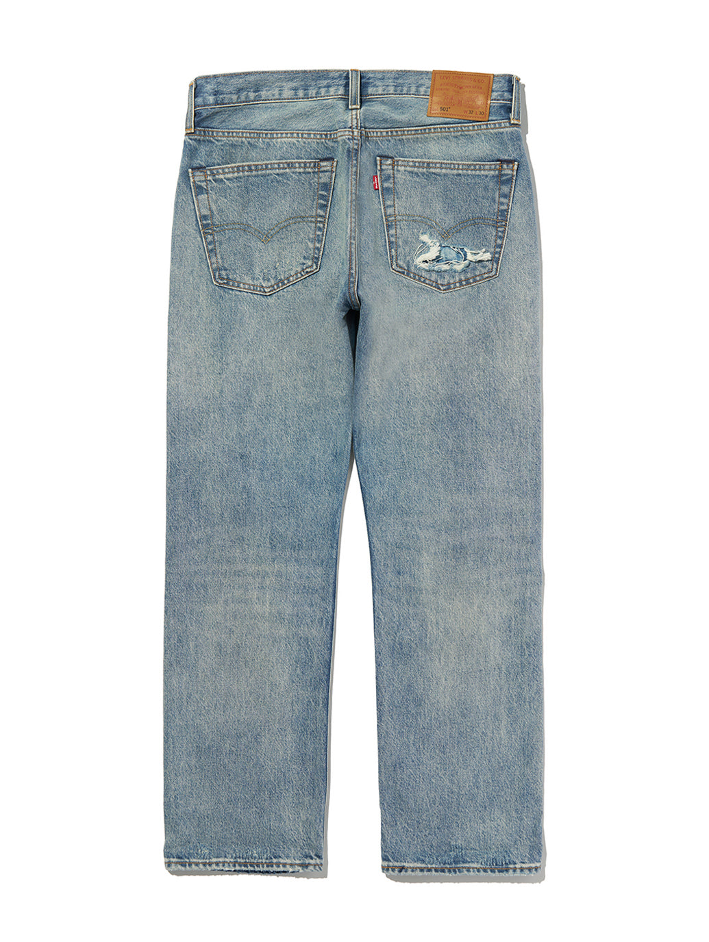 Levi’s 501 オリジナルジーンズ ミディアムインディゴがオンラインにて発売 (リーバイス) [005013736]