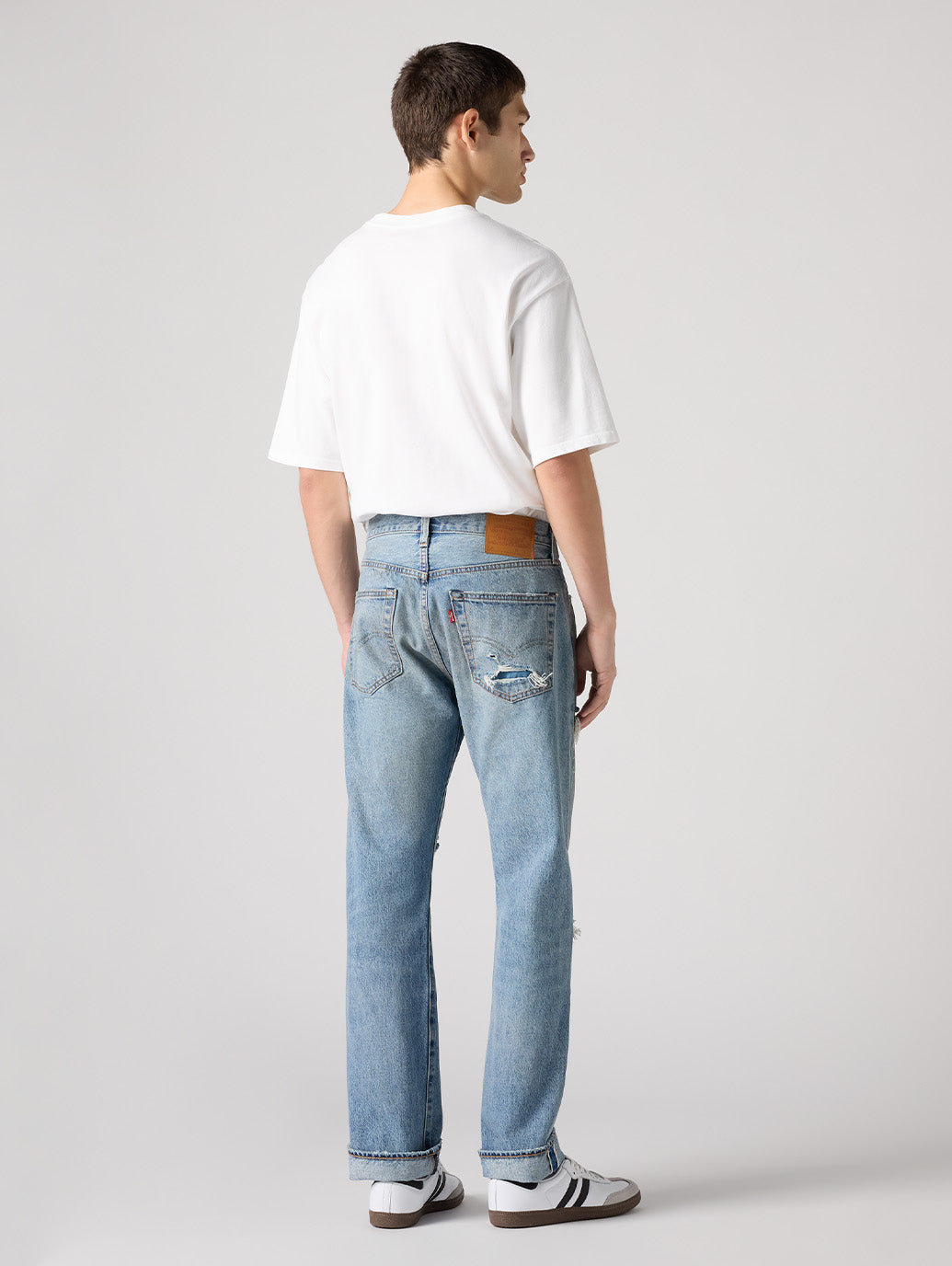 Levi’s 501 オリジナルジーンズ ミディアムインディゴがオンラインにて発売 (リーバイス) [005013736]