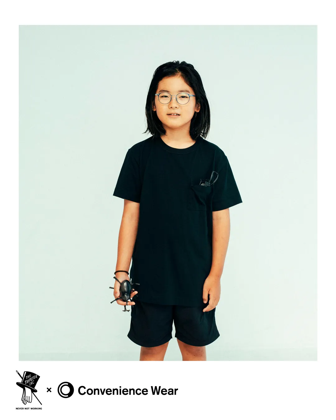 ファミマ コンビニエンスウェア × 野村訓市 TRIPSTER「コラボ ワークウェアポケットTシャツ」が2025年 9/26 発売 (FACETASM/落合宏理氏 共同開発のコンビニウェア)