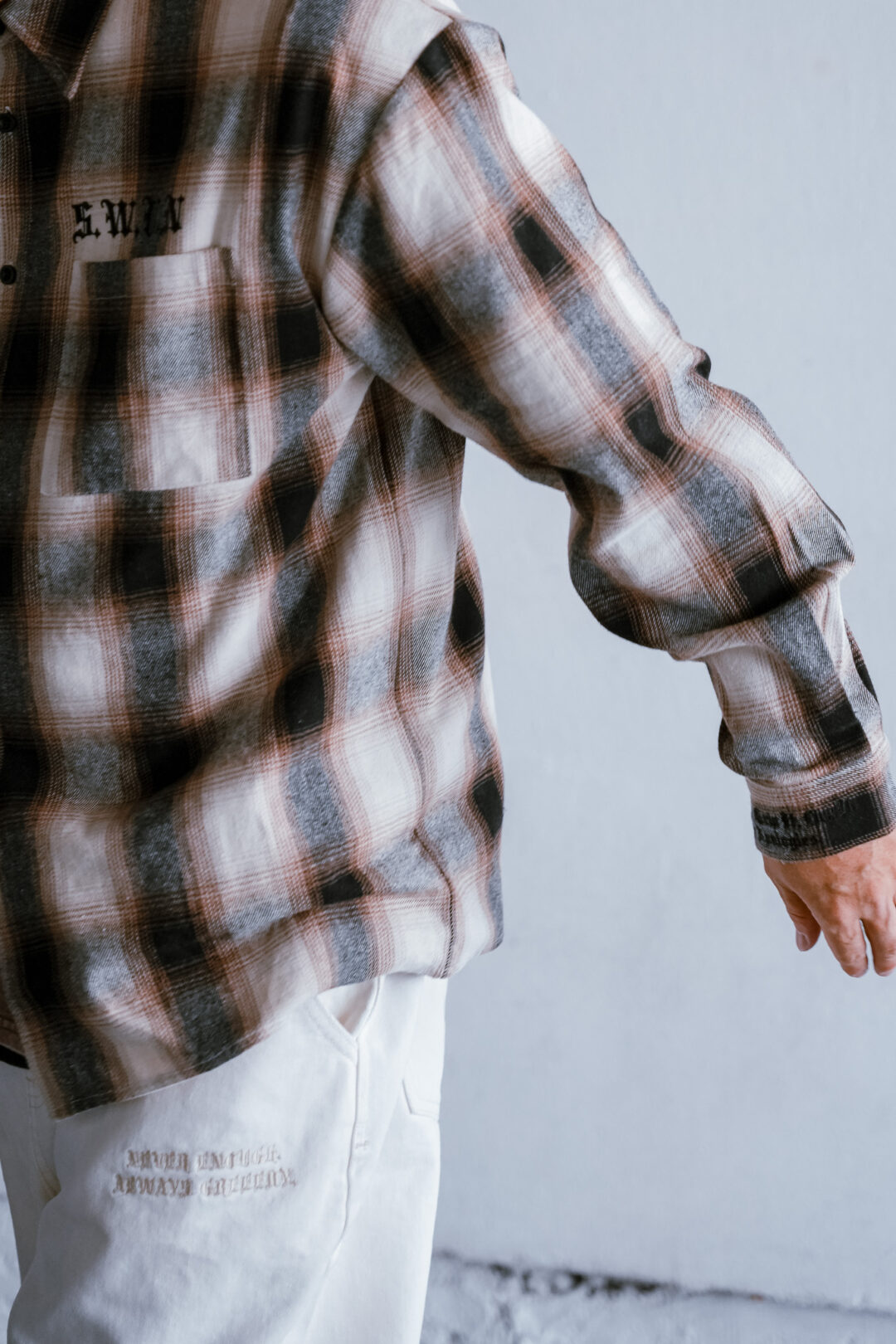 【抽選販売】S.W.U.N “Embroidered Flannel Shirts” 2カラー (エスダブルユーエヌ “エンブロイダリー フランネル シャツ”)