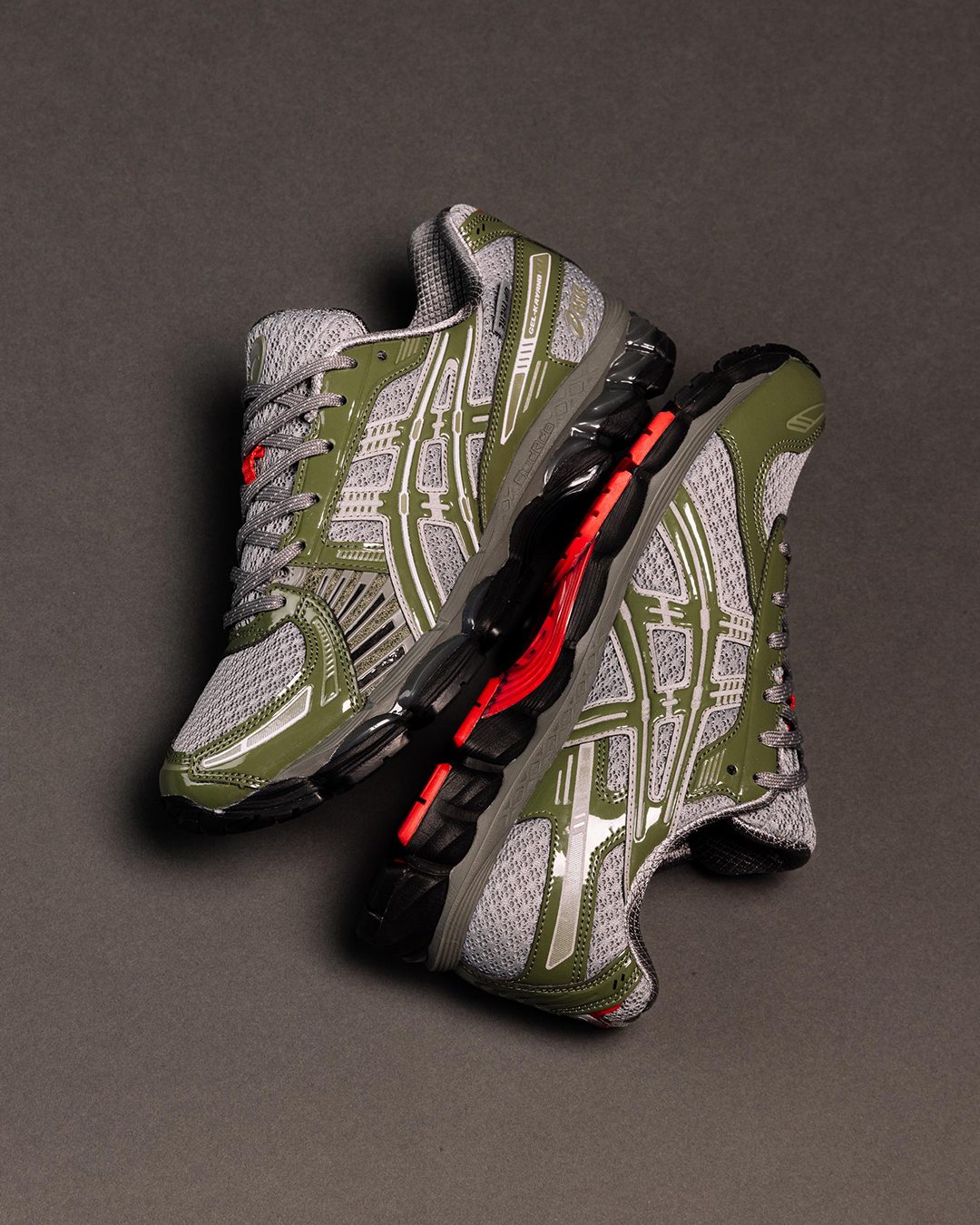 【国内 2025年 10/11 発売】UP THERE × ASICS GEL-KAYANO 12.1 (アップゼア アシックス ゲルカヤノ) [1203A869.021]