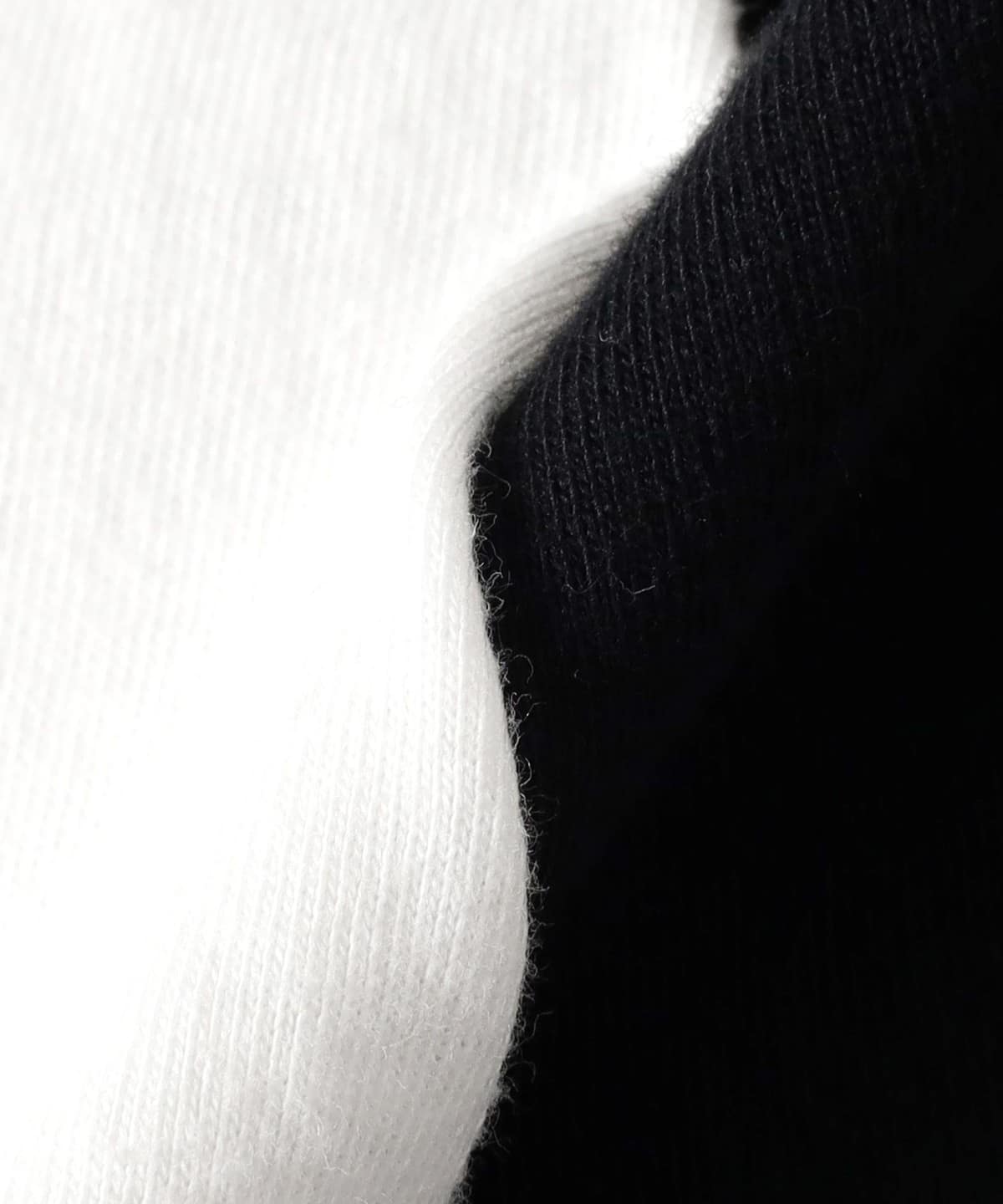 BEAMS × Hanes 2025 FW 別注 “Japan Fit Long Sleeve T-shirts 2 Pieces”が発売 (ビームス ヘインズ)