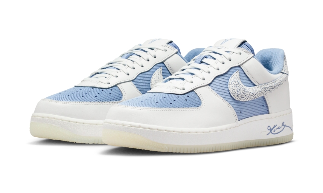 【2026年 春 発売予定】Kobe Bryant × NIKE AIR FORCE 1 LOW PROTRO QS “Work Blue” (コービー・ブライアント ナイキ エア フォース 1 ロー プロトロ “ワークブルー”) [IM0583-400]