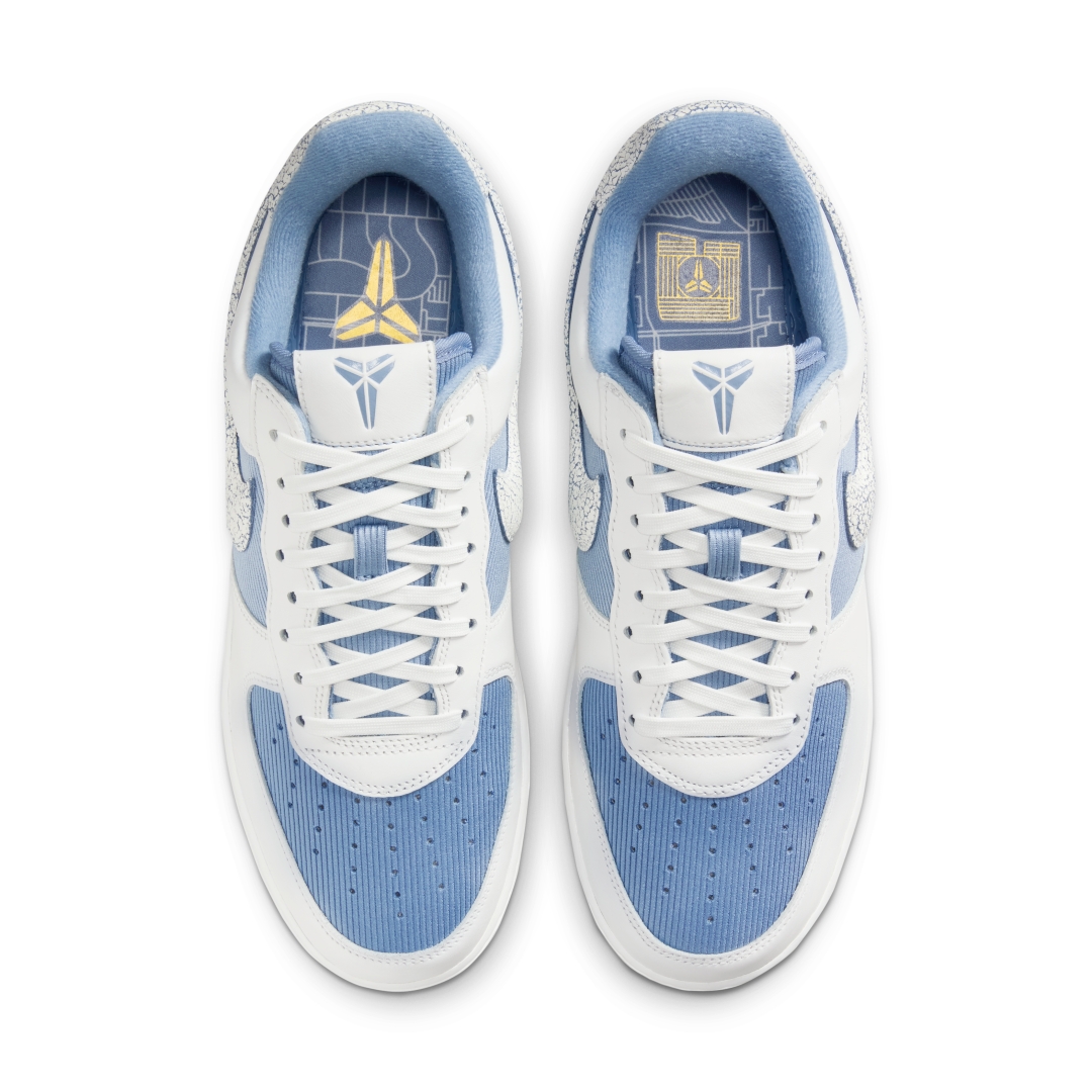 【2026年 春 発売予定】Kobe Bryant × NIKE AIR FORCE 1 LOW PROTRO QS “Work Blue” (コービー・ブライアント ナイキ エア フォース 1 ロー プロトロ “ワークブルー”) [IM0583-400]