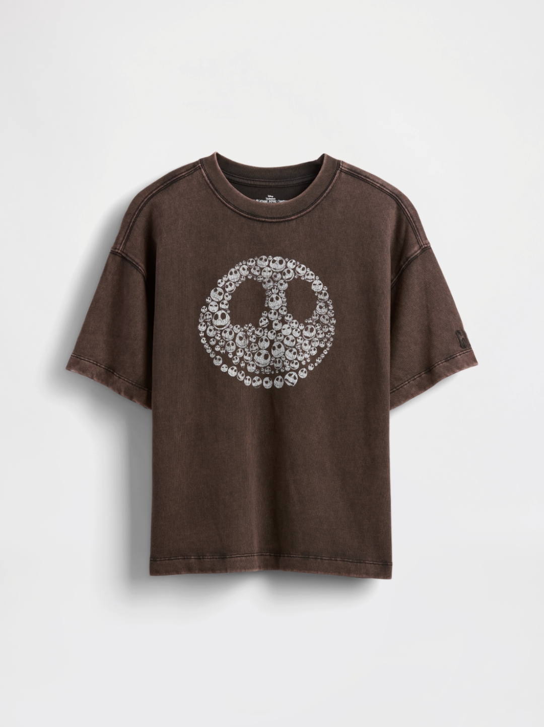 Gap × Disney コレクションからティム・バートンの 「ナイトメアー・ビフォア・クリスマス」が2025年 9/10 発売 (ギャップ ディズニー The Nightmare Before Christmas)