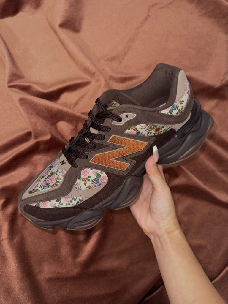 2025年 10/17 発売】atmos pink × New Balance U9060 ATP “Timeless