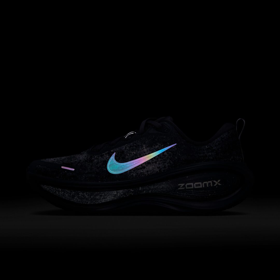 【2025年 10/1 発売】NIKE VOMERO PLUS “Anthracite/Oatmeal” (ナイキ ボメロ プラス “アンスラサイト/オートミール”) [IM6776-060]