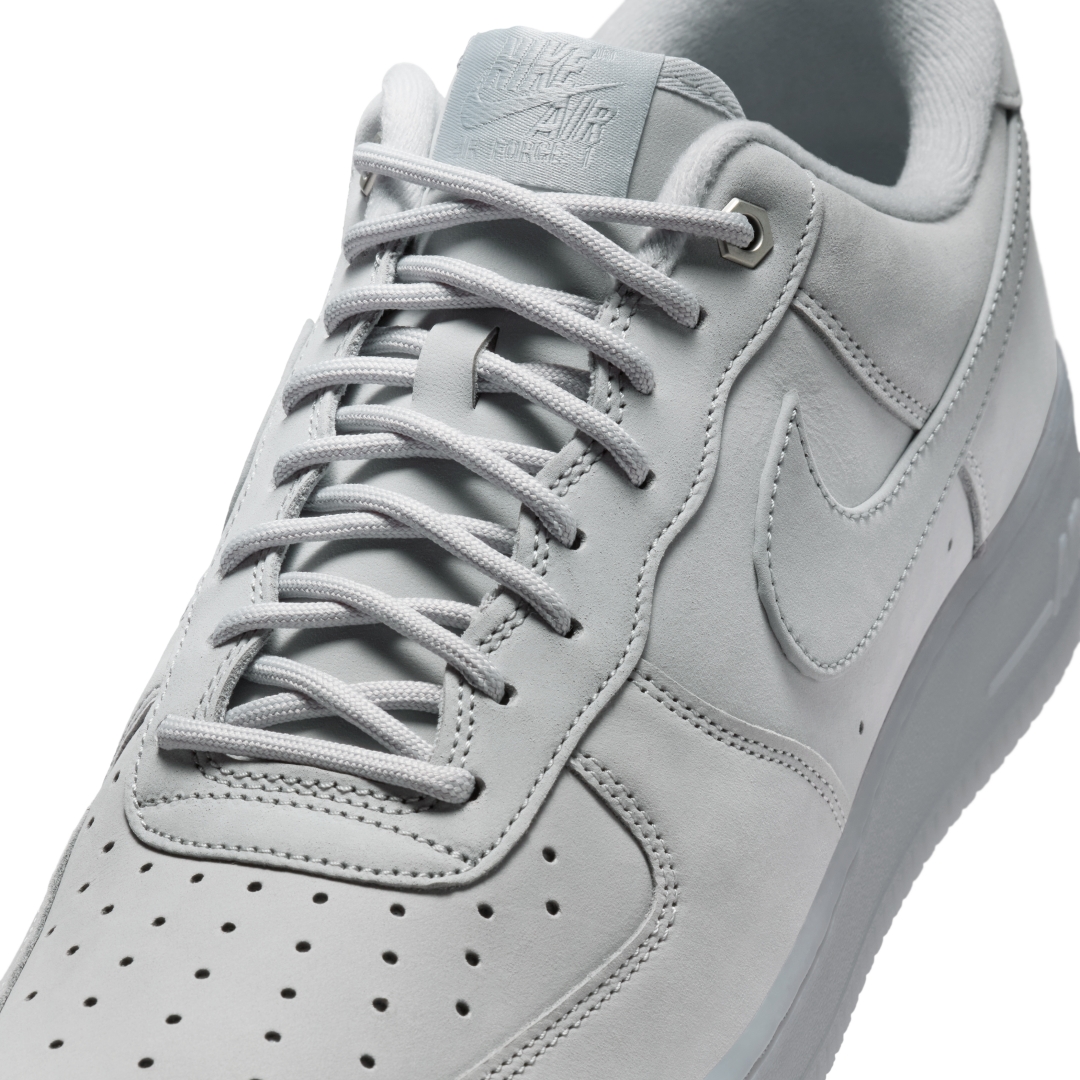 【2025年 発売】NIKE AIR FORCE 1 LOW 07 “Wolf Grey Nubuck” (ナイキ エア フォース 1 ロー “ウルフグレーヌバック”) [CJ9179-002]