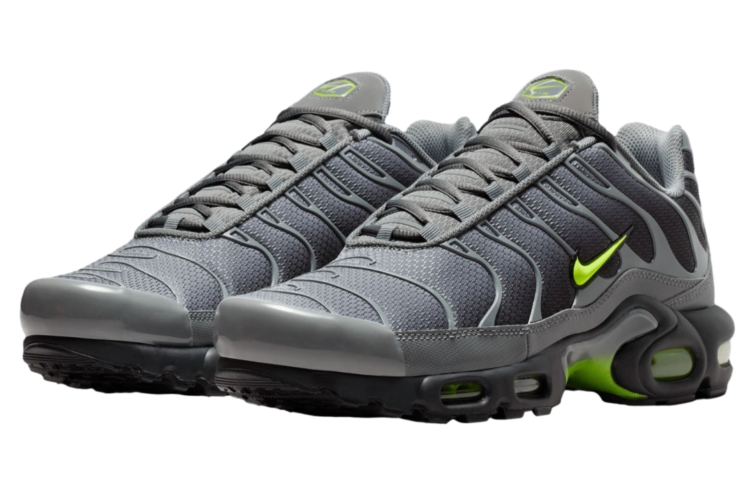 【国内 2025年 9/11 発売】NIKE AIR MAX PLUS “Smoke Grey/Volt” (ナイキ エア マックス プラス “スモークグレー/ボルト”) [DM0032-026]