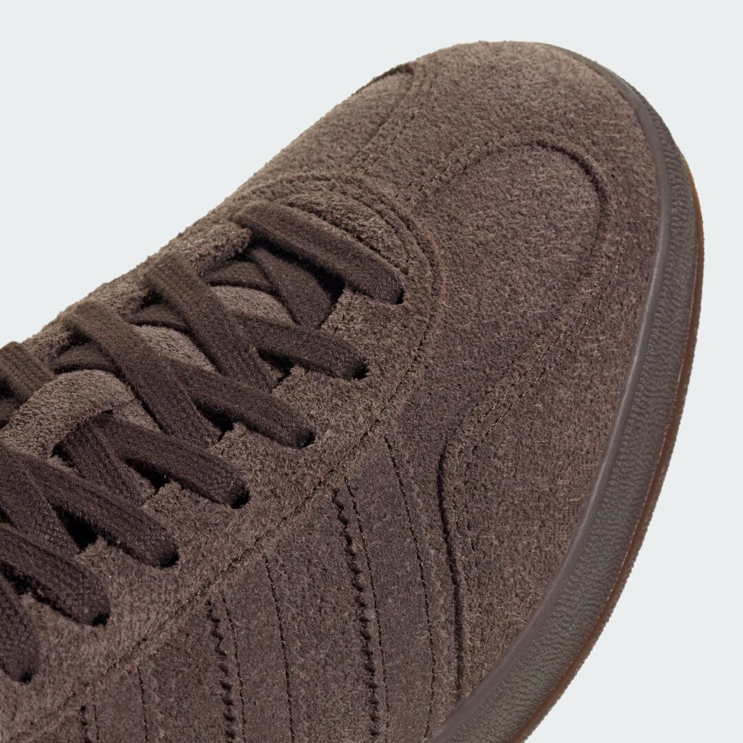 【2025年 10/3 発売】URBAN RESEARCH DOORS EXCLUSIVE adidas Originals GAZELLE INDOOR “Brown” (アーバンリサーチ ドアーズ アディダス オリジナルス ガゼル インドア “ブラウン”) [JQ8402]