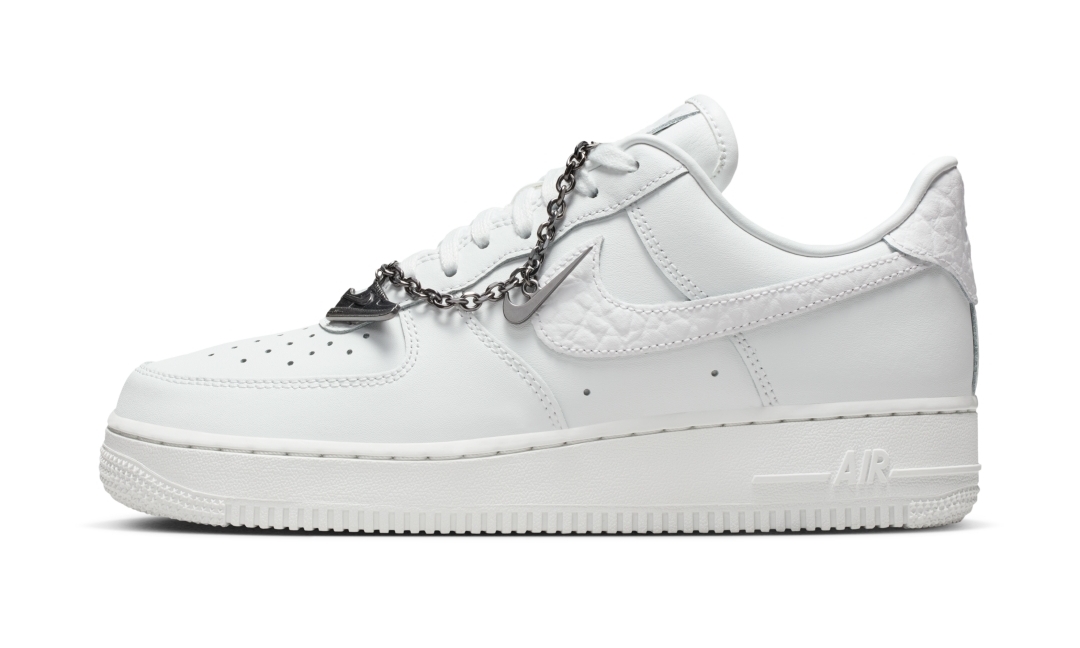 【2025年 9/29 発売予定】NIKE W AIR FORCE 1 07 LOW “Lace Charm/Summit White” (ナイキ エア フォース 1 ロー “レースチャーム/サミットホワイト”) [IM6485-121]