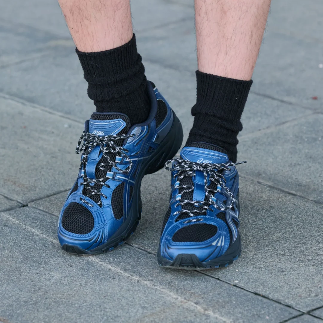 【2025年 発売】ASICS GEL-KAHANA TR NEXUS “Black/Royal Blue” (アシックス ゲルカハナ ネクサス “ブラック/ロイヤルブルー”) [1203A872.002]
