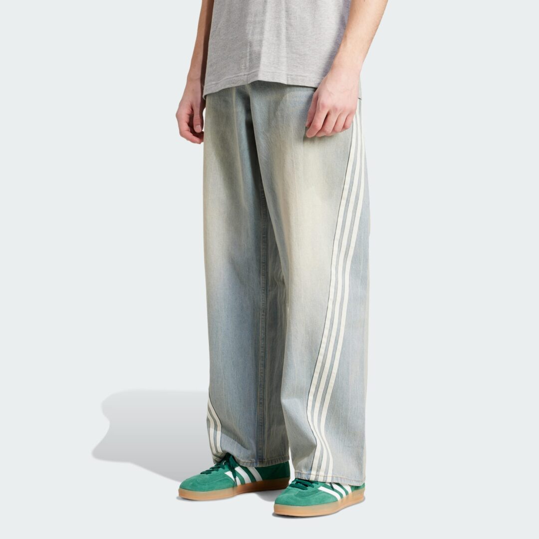 「アディダス アディレニウム シーズン3」から”ルーズフィット デニムパンツ”が2025年 9/5 発売 (adidas Adilenium) [JY6291/JY6292]