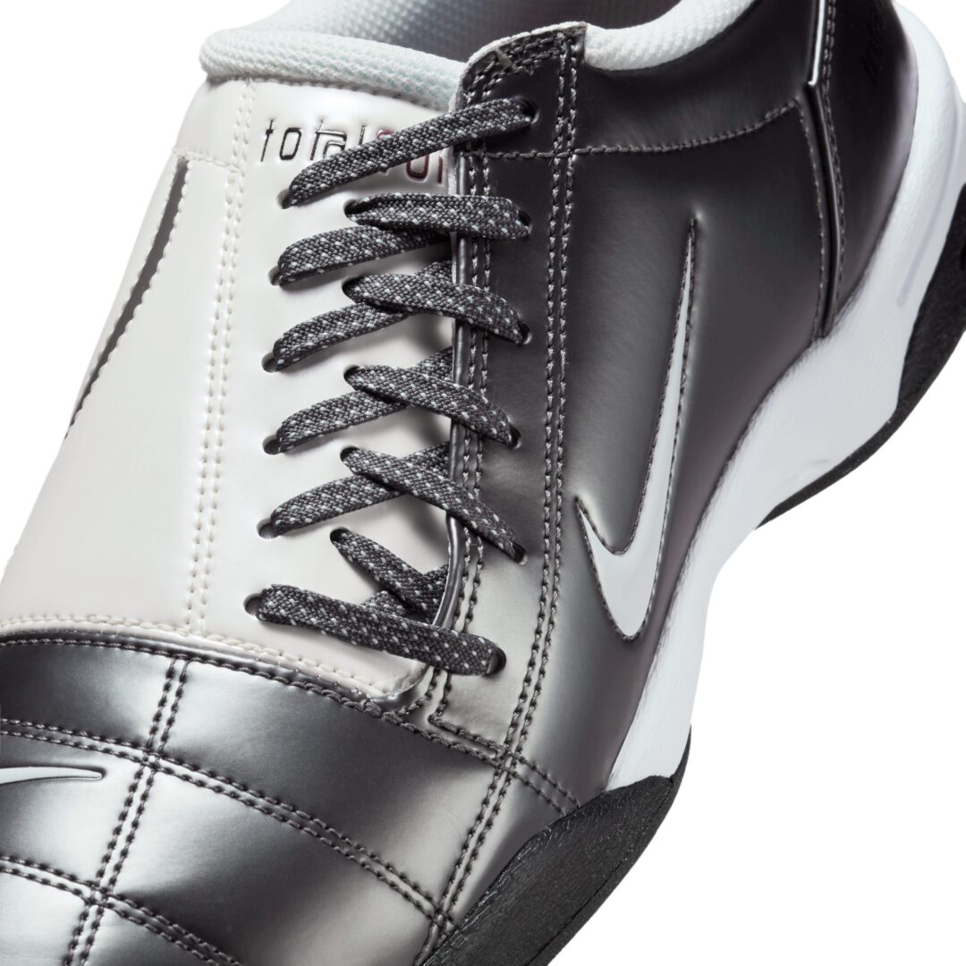 【2025年 10/1 発売】NIKE W TOTAL 90 III “Light Graphite/White/Black” (ナイキ トータル 90 “グラファイト/ブラック/ホワイト”) [HQ2851-001]