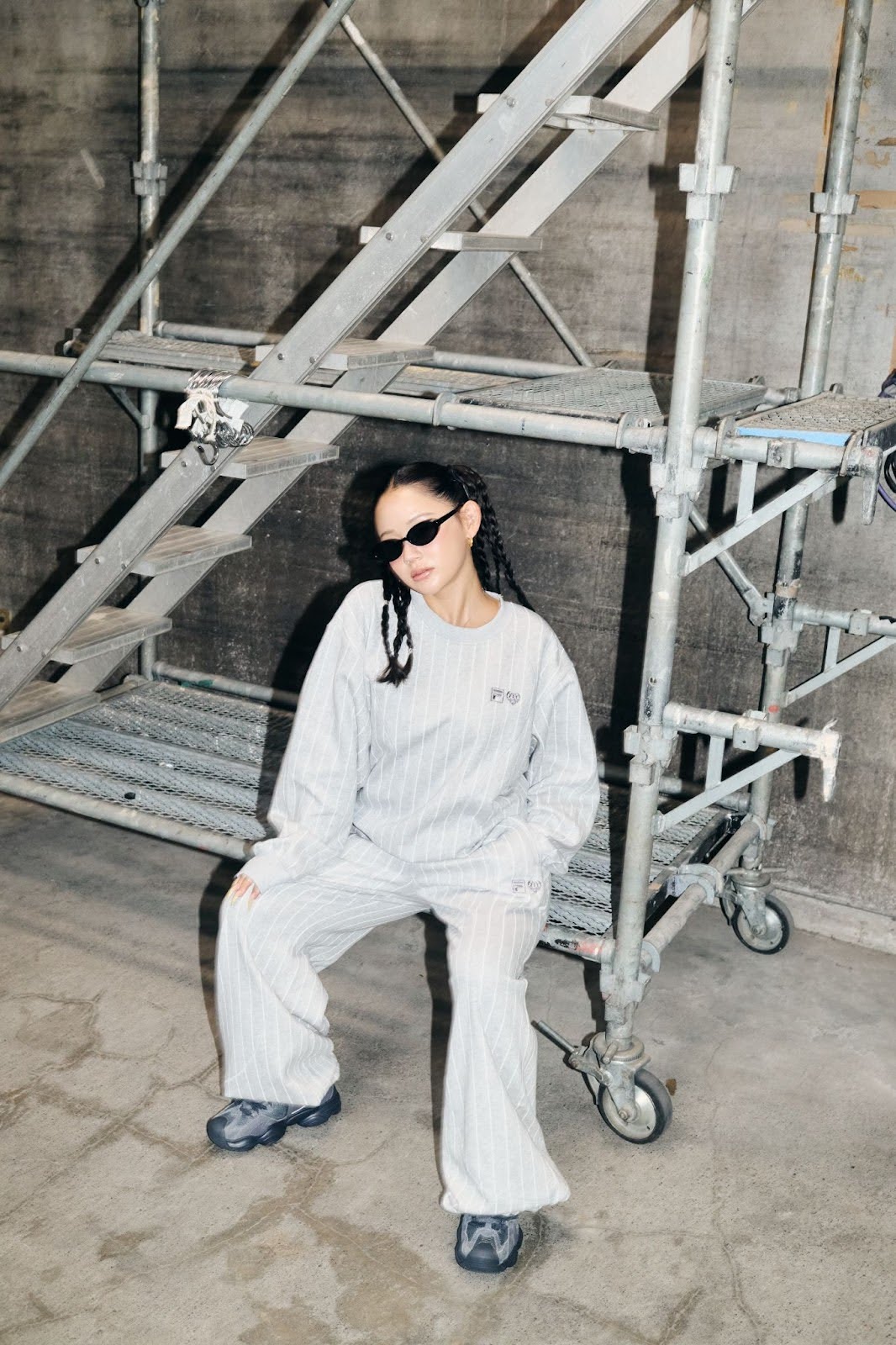 yutori「HTH」×「FILA」コラボ Knit track JKが2025年 9/26 発売 (ユトリ エイチティーエイチ フィラ)