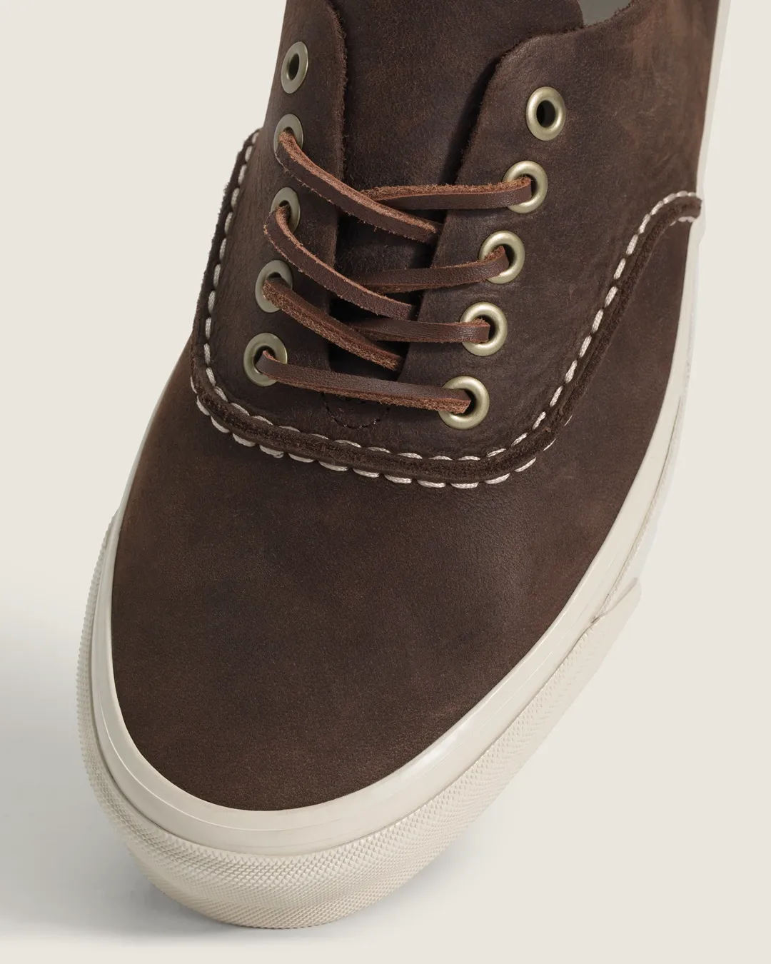 【2025年 9/17 発売】VANS OTW ERA MOC STITCH VIBRAM POTTING (バンズ エラ モック ステッチ ヴィブラム サイプド) [VN000EBTDMV/VN000EBTBLK]