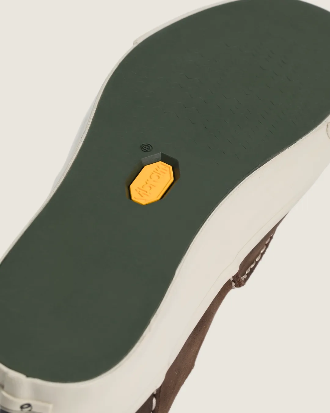 【2025年 9/17 発売】VANS OTW ERA MOC STITCH VIBRAM POTTING (バンズ エラ モック ステッチ ヴィブラム サイプド) [VN000EBTDMV/VN000EBTBLK]