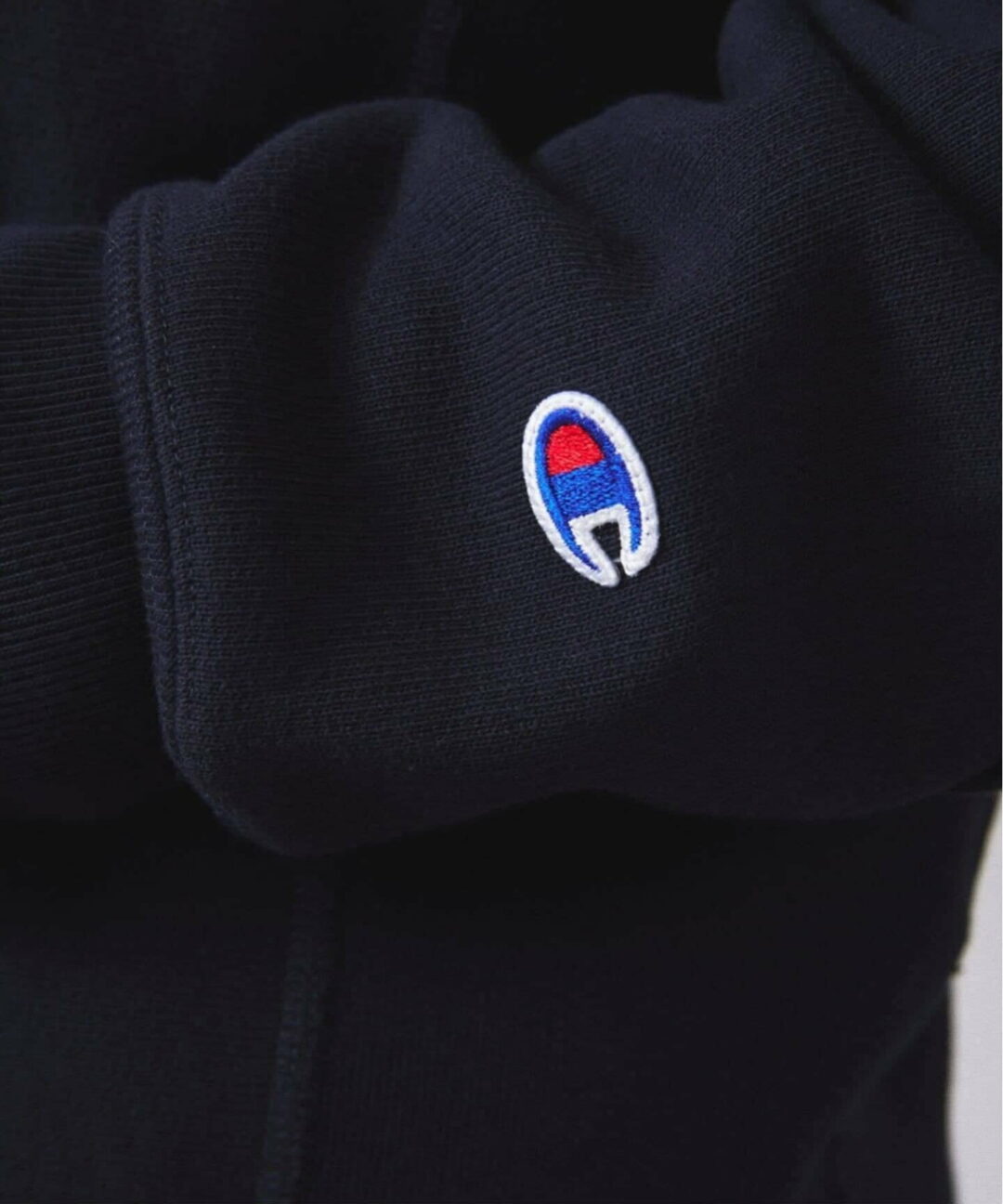 Champion × JOURNAL STANDARD relume 2025 FW 別注 R/W エルボーパッチ ヘンリーネックパーカーが11月下旬 発売 (チャンピオン ジャーナルスタンダード)