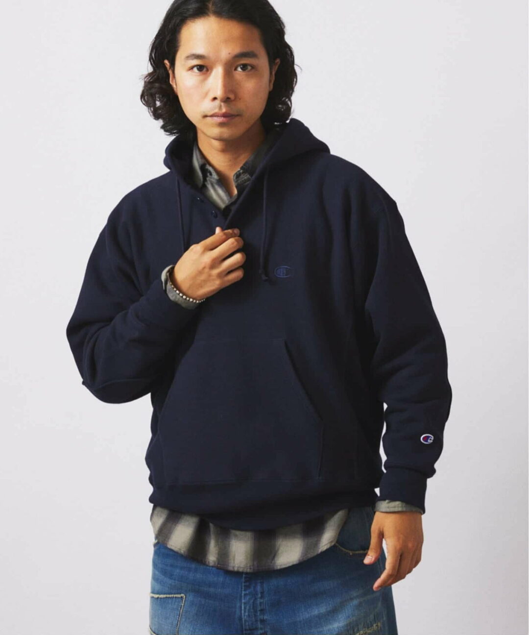 Champion × JOURNAL STANDARD relume 2025 FW 別注 R/W エルボーパッチ ヘンリーネックパーカーが11月下旬 発売 (チャンピオン ジャーナルスタンダード)