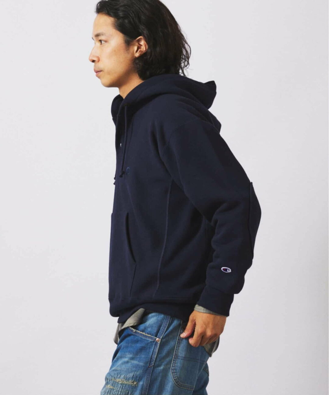 Champion × JOURNAL STANDARD relume 2025 FW 別注 R/W エルボーパッチ ヘンリーネックパーカーが11月下旬 発売 (チャンピオン ジャーナルスタンダード)