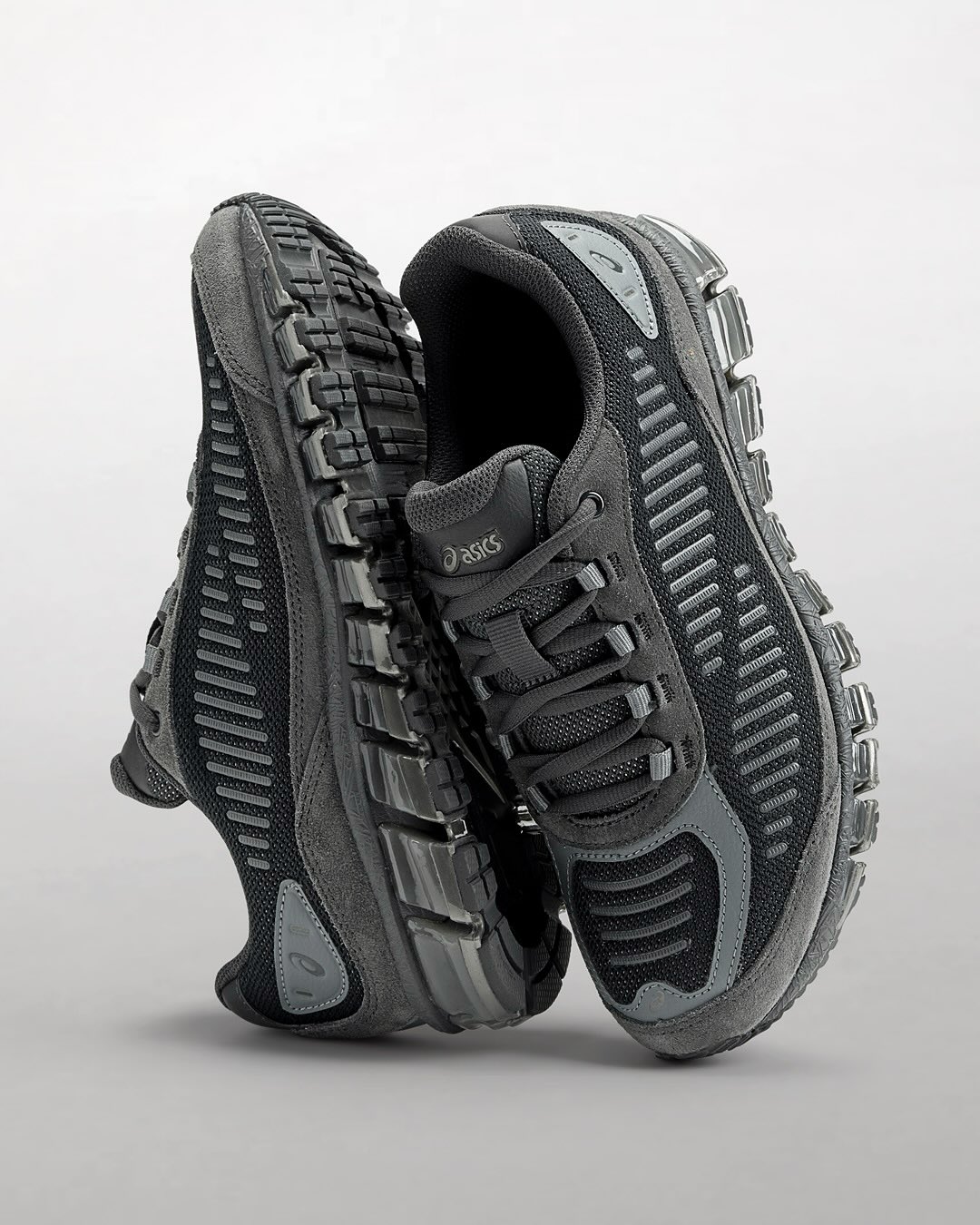 【2025年 9/12 発売】ASICS GEL-QUANTUM 360 I AMP “Black/Reddish Brown” (アシックス ゲルクォンタム) [1203A731.001/1203A731.201]