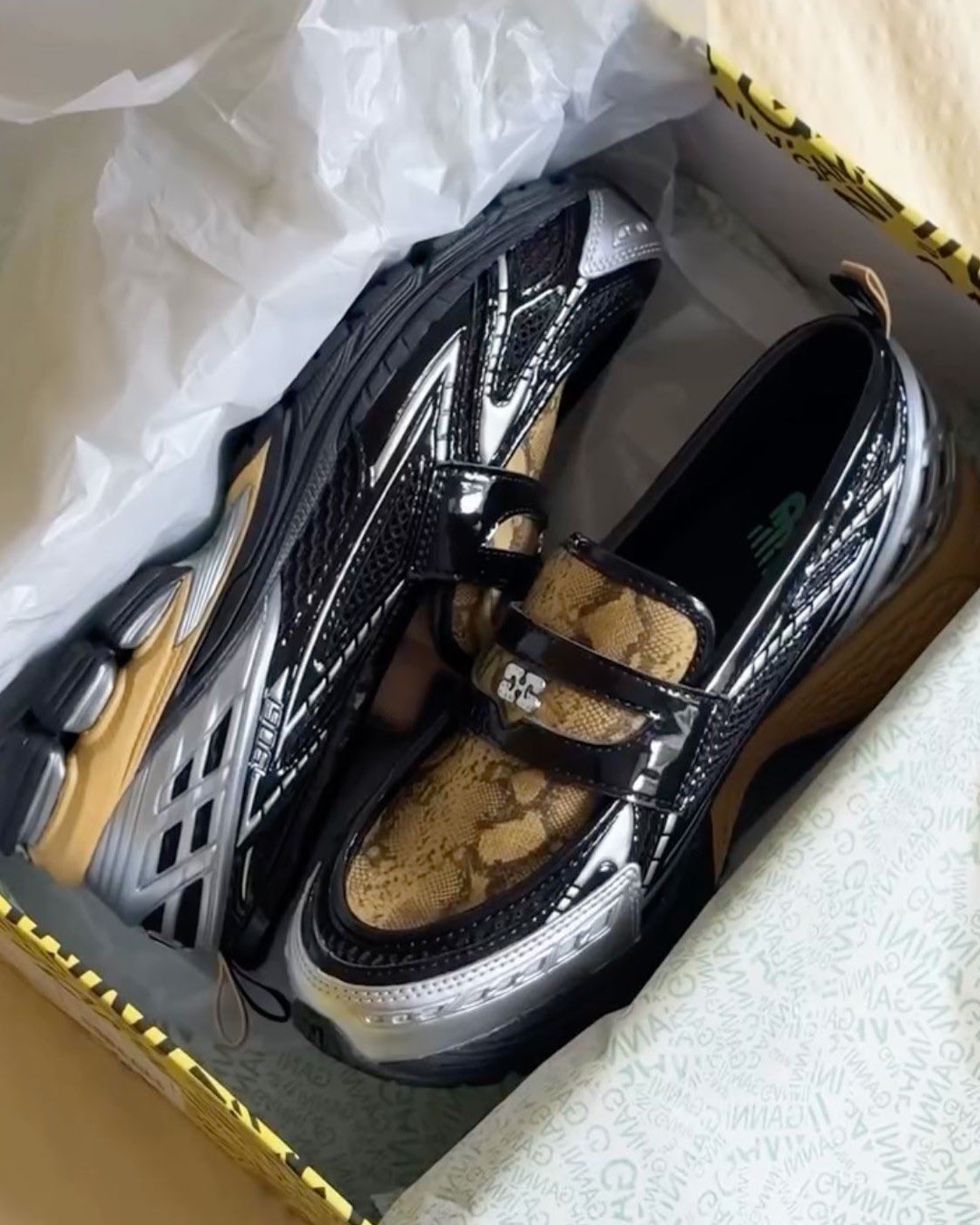 【国内 2025年 10/24 発売】GANNI x New Balance U1906L 2025 FW (ガニー ニューバランス)