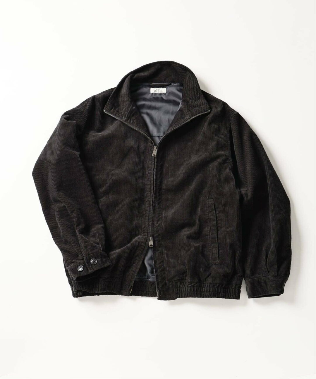JOURNAL STANDARD relume 2025 FW “コーデュロイ スタンドカラー ジップブルゾン”が10月下旬 発売 (ジャーナルスタンダード “Corduroy Stand Collar Zip Blouson”)