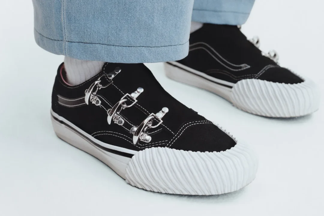 【2025年 9/5 発売】「Karina Rozunko」デザインモデル VANS PREMIUM OLD SKOOL WRAP (カリナ・ロズンコ バンズ プレミアム オールドスクール ラップ) [VN000EGXBA2]
