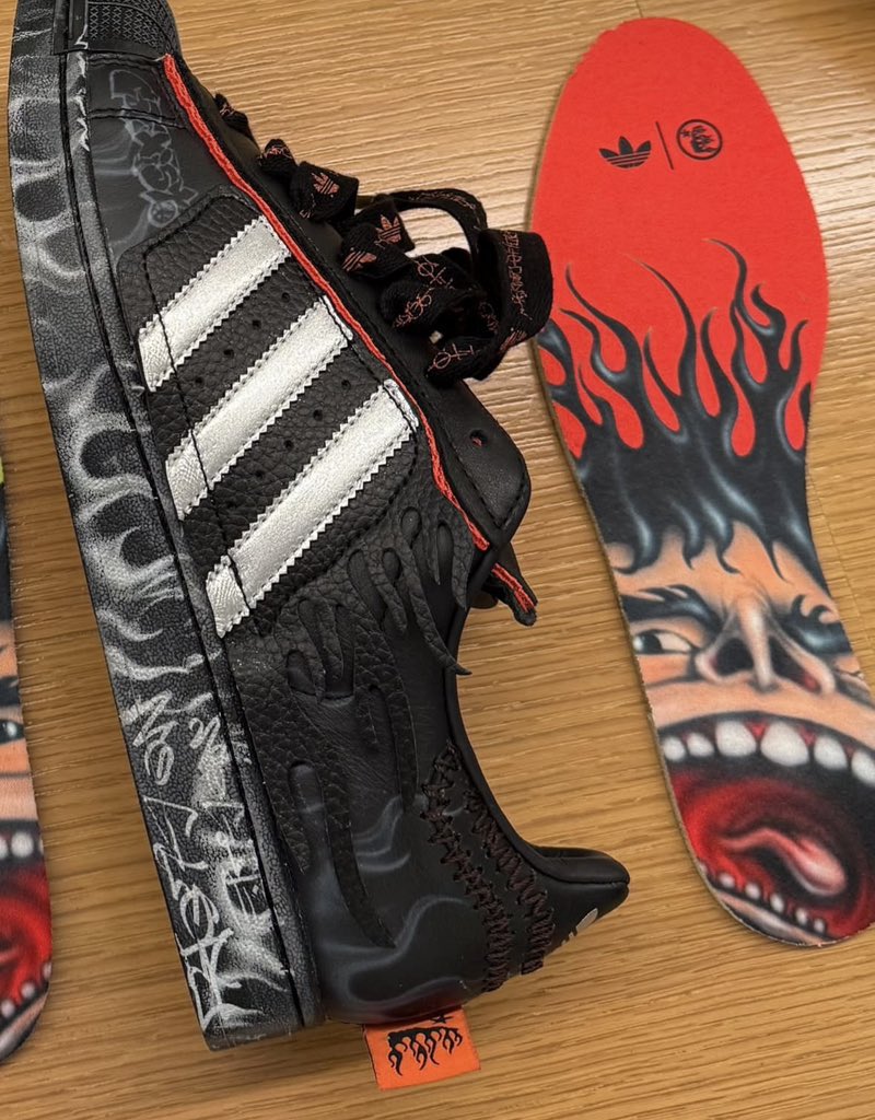Hellstar × adidas Originals SUPERSTAR (ヘルスター アディダス オリジナルス スーパースター)