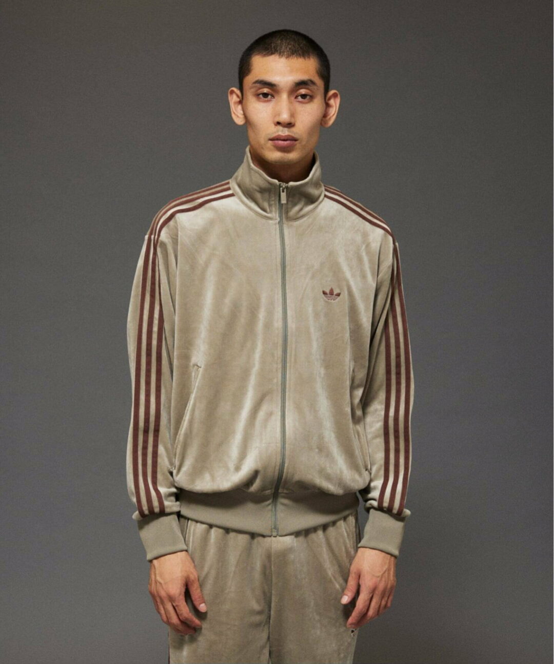 【2025年 10/9 発売】JOURNAL STANDARD × adidas Originals “TOBACCO & Track Top & Pants “Grey” (ジャーナルスタンダード アディダス オリジナルス タバコ トラックトップ & パンツ “グレー”) [HQ9177/KD9377/KD9388]