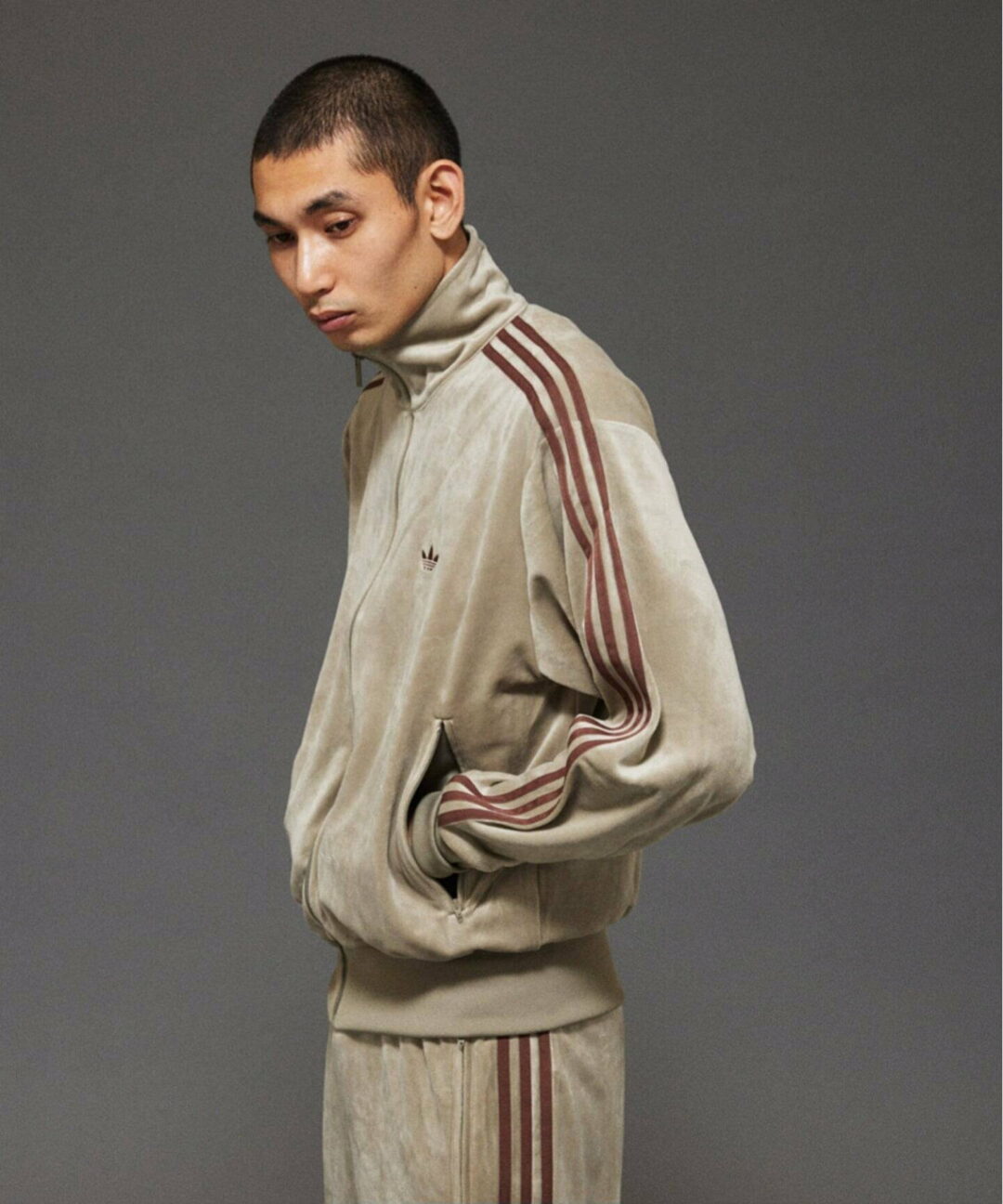 【2025年 10/9 発売】JOURNAL STANDARD × adidas Originals “TOBACCO & Track Top & Pants “Grey” (ジャーナルスタンダード アディダス オリジナルス タバコ トラックトップ & パンツ “グレー”) [HQ9177/KD9377/KD9388]
