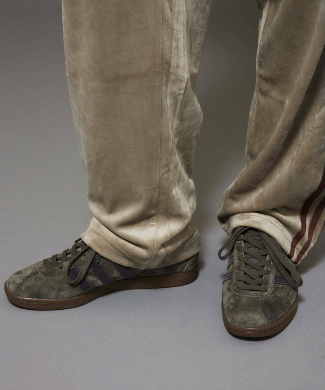 【2025年 10/9 発売】JOURNAL STANDARD × adidas Originals “TOBACCO & Track Top & Pants “Grey” (ジャーナルスタンダード アディダス オリジナルス タバコ トラックトップ & パンツ “グレー”) [HQ9177/KD9377/KD9388]