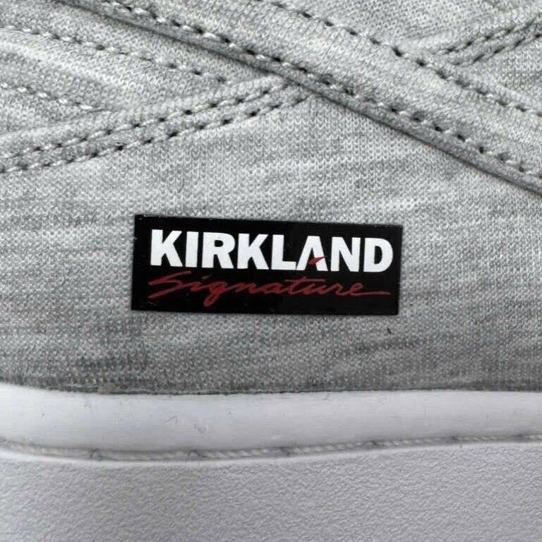 【2025年末 発売予定】Kirkland Signature × NIKE SB DUNK LOW PRO QS “Grey Fog” (カークランド シグネチャー ナイキ ダンク ロー プロ) [IF0673-001]