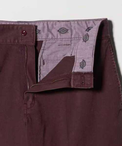 Dickes × California General Store ダメージ チノパンツが発売 (ディッキーズ)