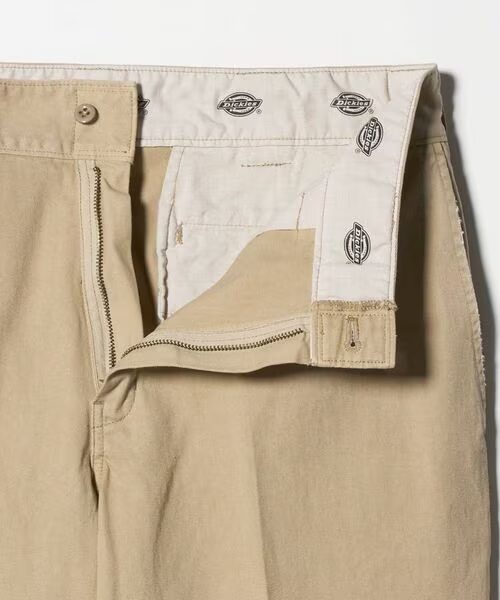 Dickes × California General Store ダメージ チノパンツが発売 (ディッキーズ)