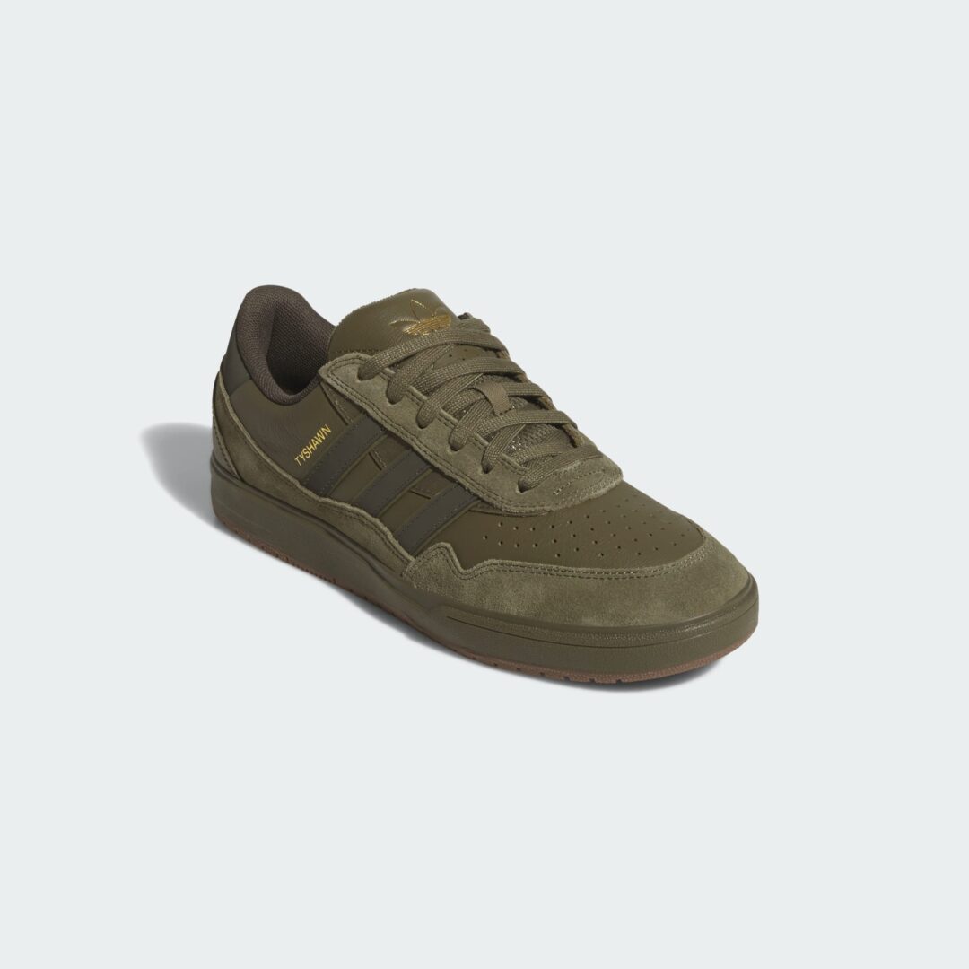 【2025年 9/19 発売】adidas Originals “TYSHAWN II Olive Strata & Track Top/Pant” (アディダス オリジナルス タイショーン 2 “トラックトップ/パンツ”) [JQ1132/JZ5431/KB3060]