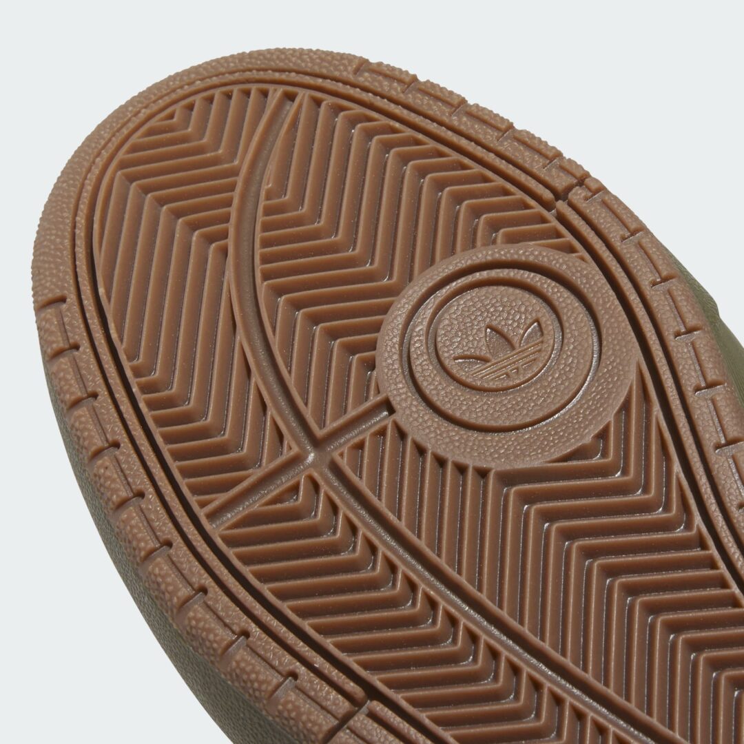 【2025年 9/19 発売】adidas Originals “TYSHAWN II Olive Strata & Track Top/Pant” (アディダス オリジナルス タイショーン 2 “トラックトップ/パンツ”) [JQ1132/JZ5431/KB3060]