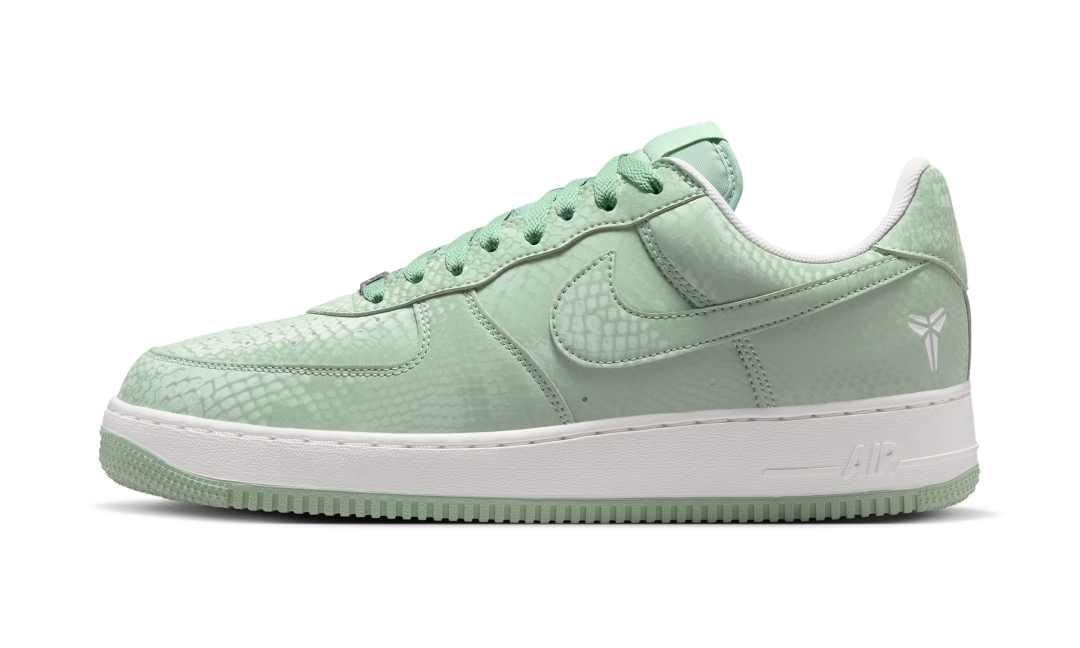 【2026年 4/23 発売】Kobe Bryant × NIKE AIR FORCE 1 LOW QS “Steam/Summit White” (コービー・ブライアント ナイキ エア フォース 1 ロー “スチーム/サミットホワイト”) [IB0018-005]
